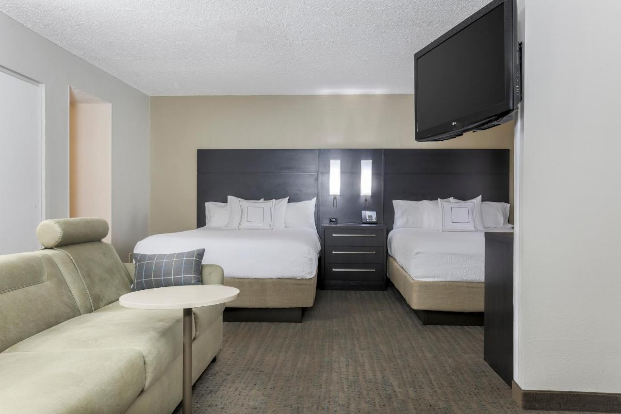 Residence Inn St. Petersburg クリアウォーター エクステリア 写真